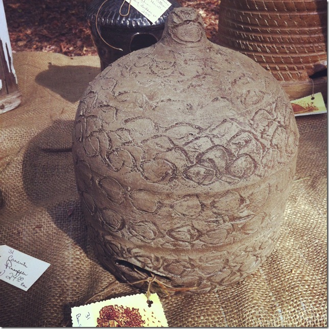 beehive pottery