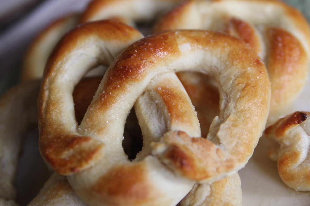 How to make amish soft pretzels at home - it's easy! 