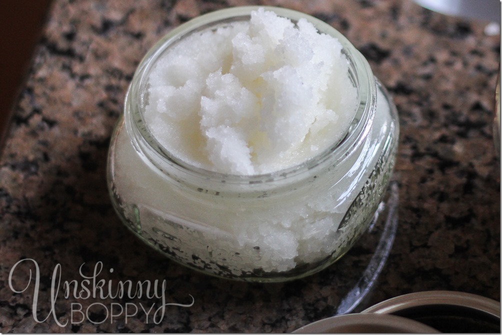 homemade sugar scrub in a ball mason jar