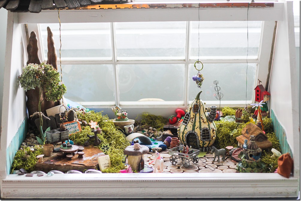 This DIY Fairy Garden was a fun weekend project -- it turned out so cute. 