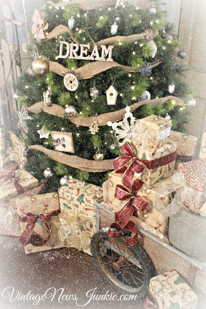 balsam-hill-christmas-tree-vintage-inspired