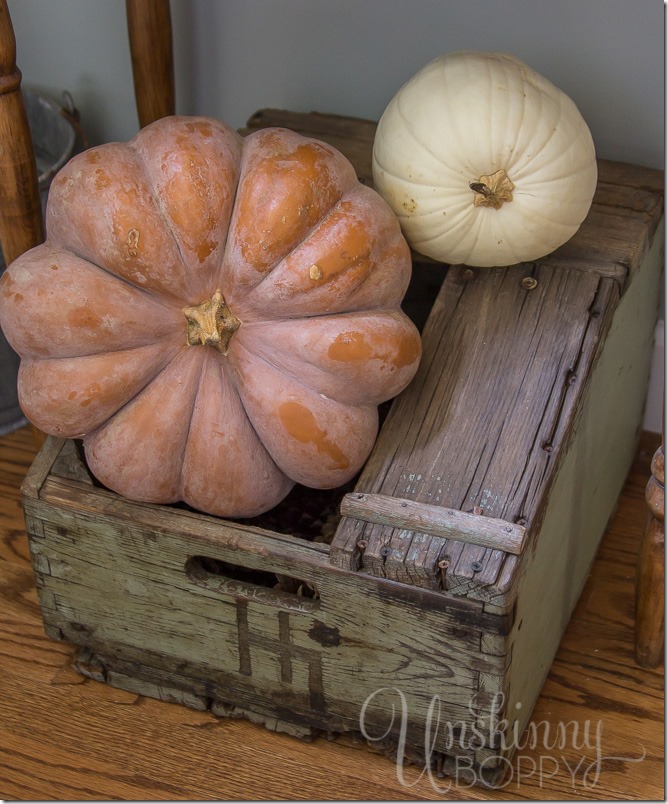 Pretty Fall Decorating Ideas with pumpkins