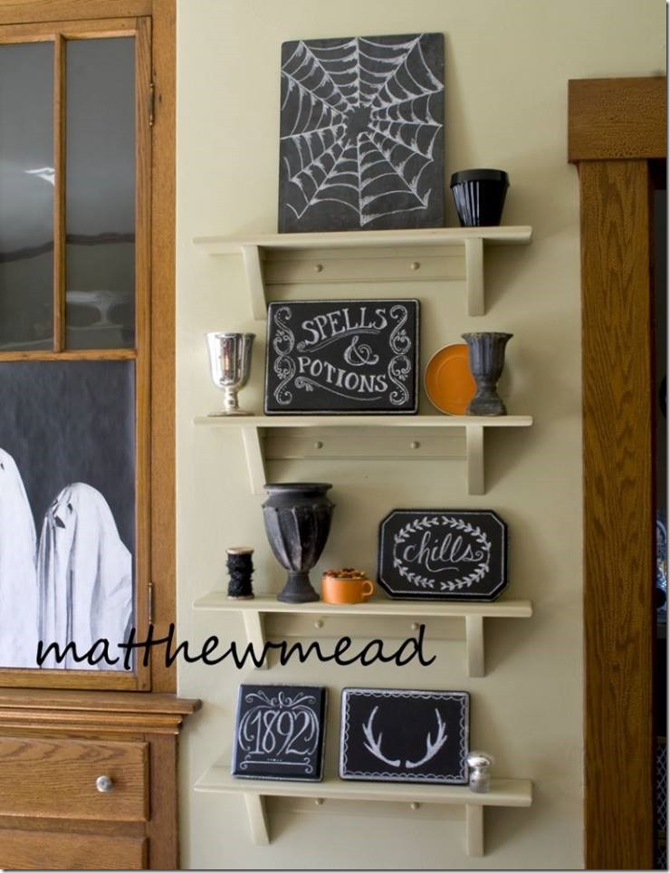 halloween chalkboard art