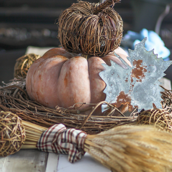 Fall Farmhouse Tablescape - Eighteen25