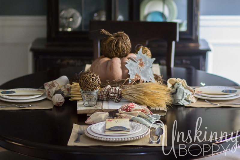 Thanksgiving Tablescape with custom menu placecards-3