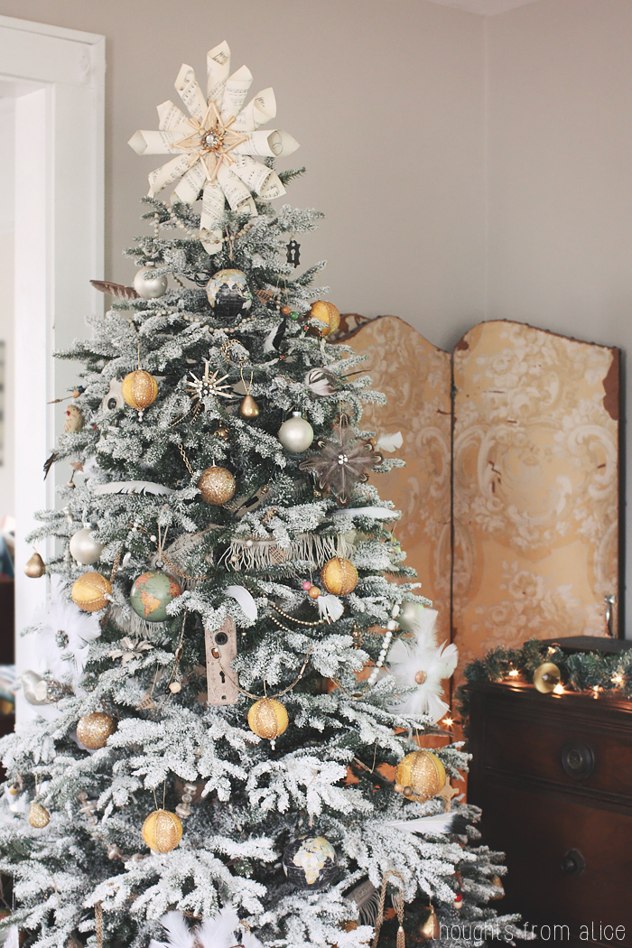 Bohemian-Style-Flocked-Christmas-Tree