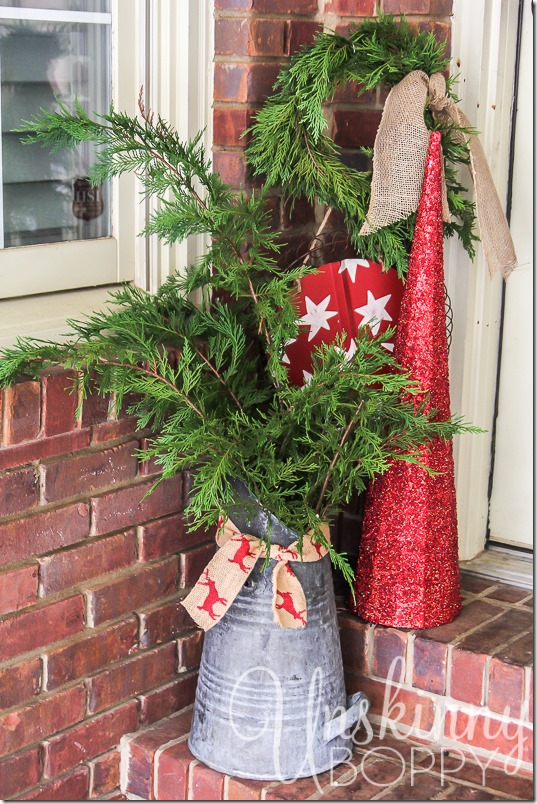 Christmas Porch decorating ideas-15