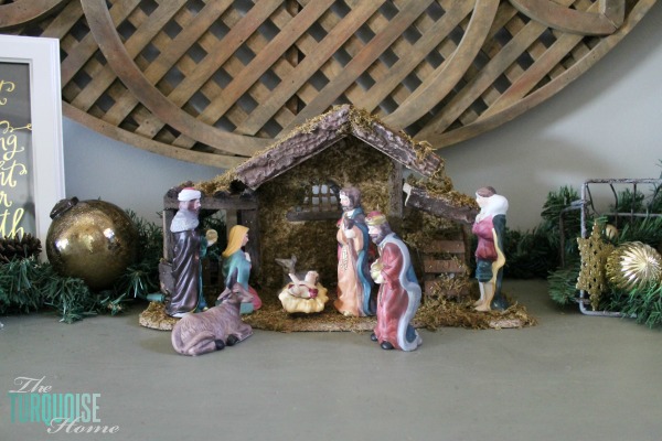 Nativity-Jesus-Christmas-Decorating-Entry-Way