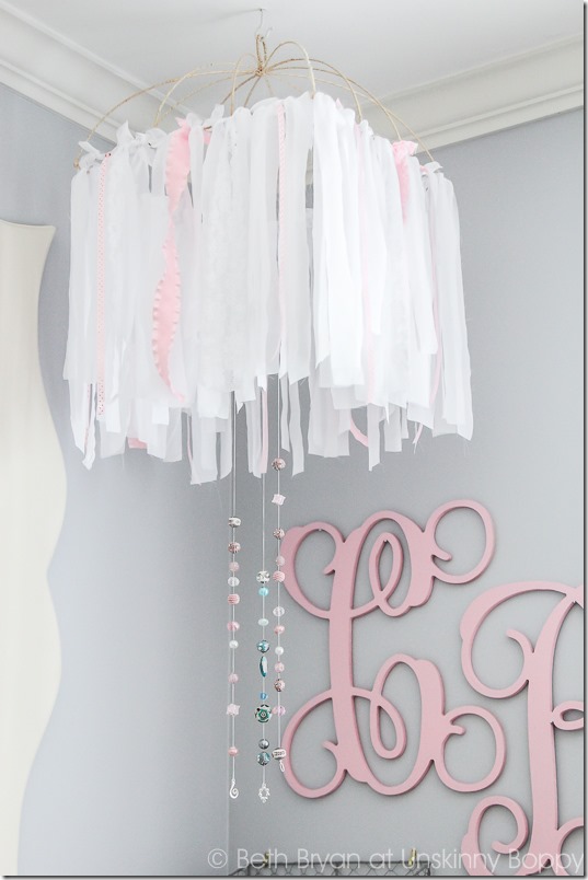 Baby Nursery Mobile DIY