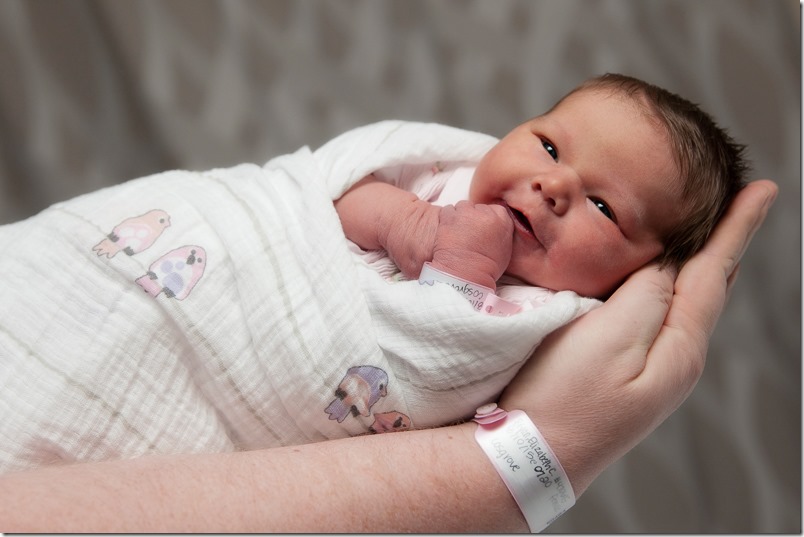 Caroline's Newborn Photos-12