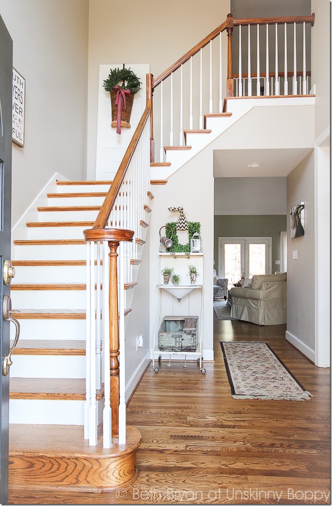 Foyer entry with staircase