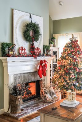 The Big 2017 Christmas Home Tour - Beth Bryan