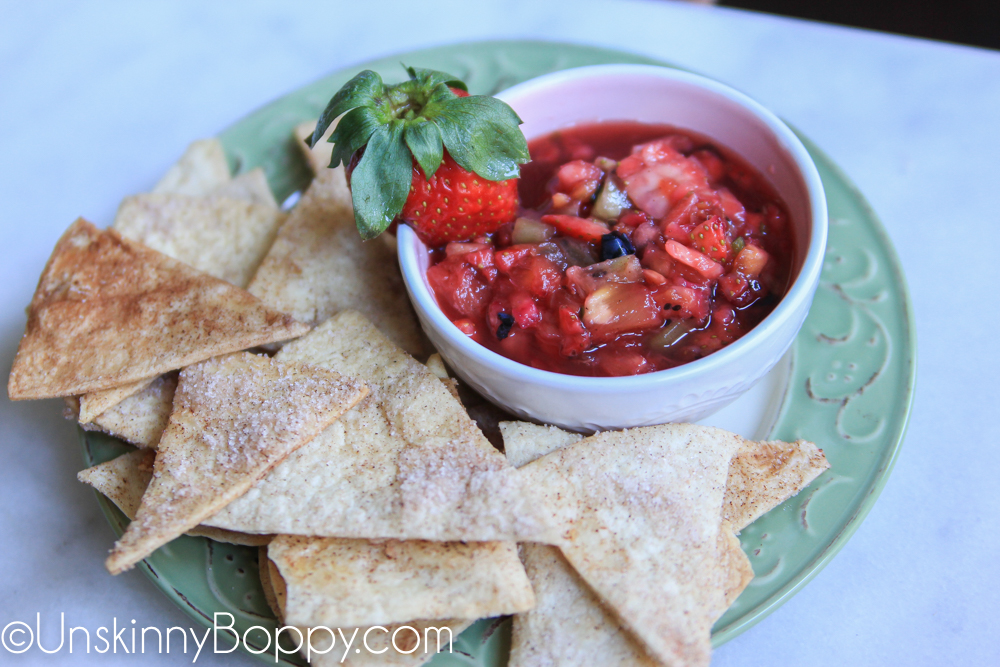 Cinnamon sugar churro chips with strawberry salsa