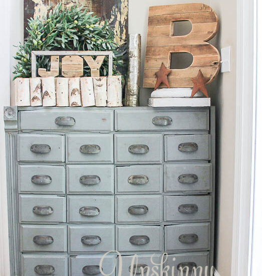 4 Ways to Find Unique Farmhouse-Style Decor