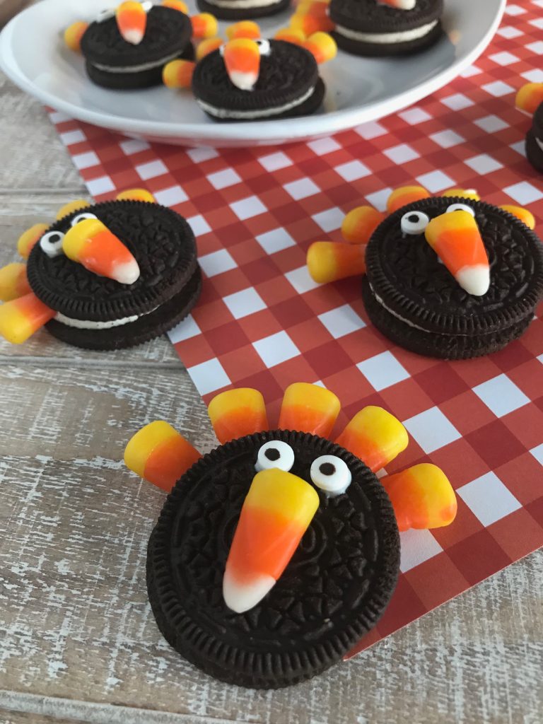 Oreo Turkey Cookies for Thanksgiving