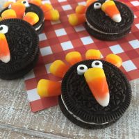 Simple Oreo Turkey Cookies