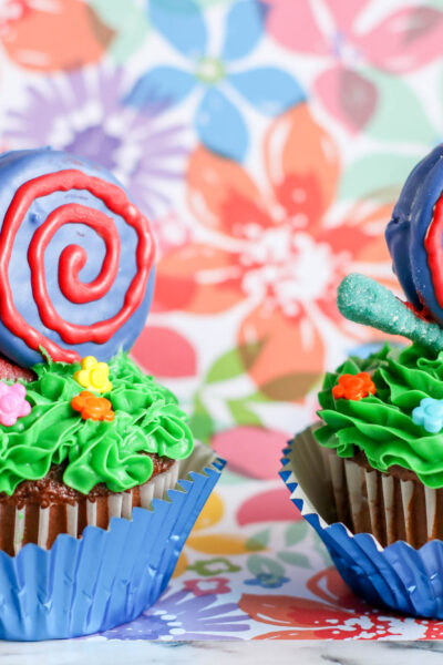 snail and garden themed cupcakes