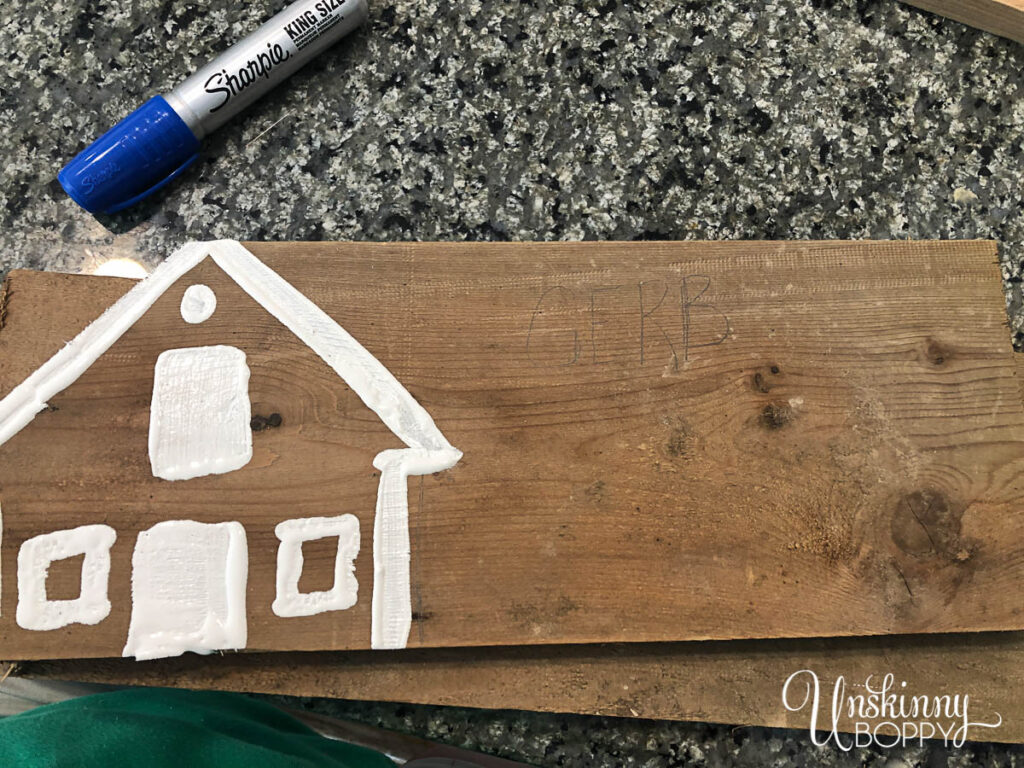 How to paint a directional sign for a house