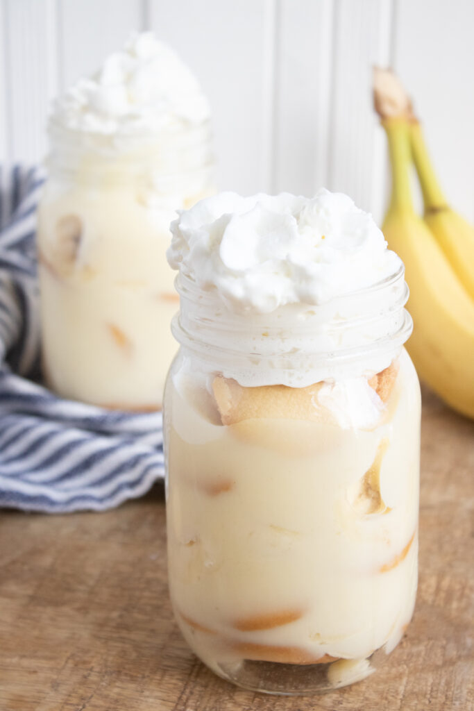 Old-fashioned Banana Pudding recipe in a mason jar