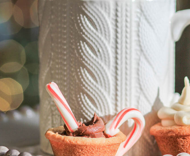 Cable Knit sweater mug with hot chocolate cookie cup
