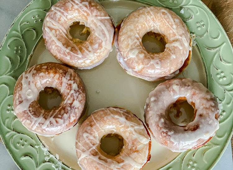 How to make homemade doughtnuts