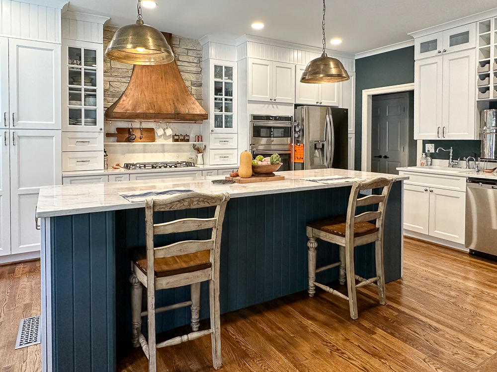 13 Rustic Kitchen Cabinet Ideas