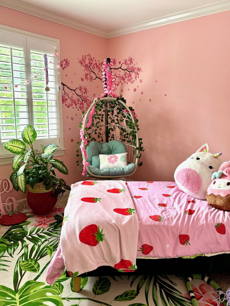 Cute Kawaii Room Decor for Aesthetic Anime Girlies