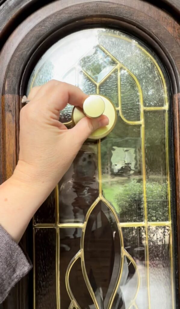 use a suction cup hook on front door to hang wreath